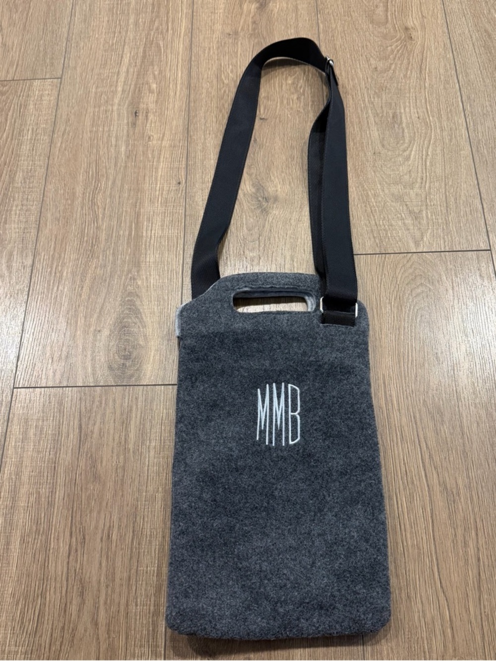 Picnic time mode collection 2 bottle tote, with adjustable shoulder strap.”MMB”